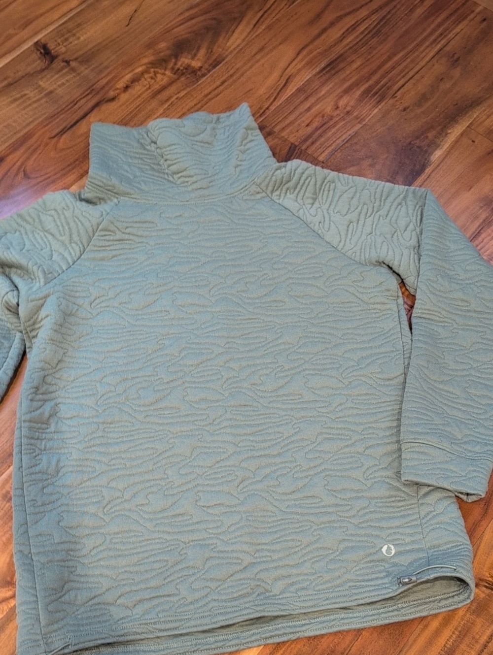Women's Turtleneck Quilted Sweater - Sage Green